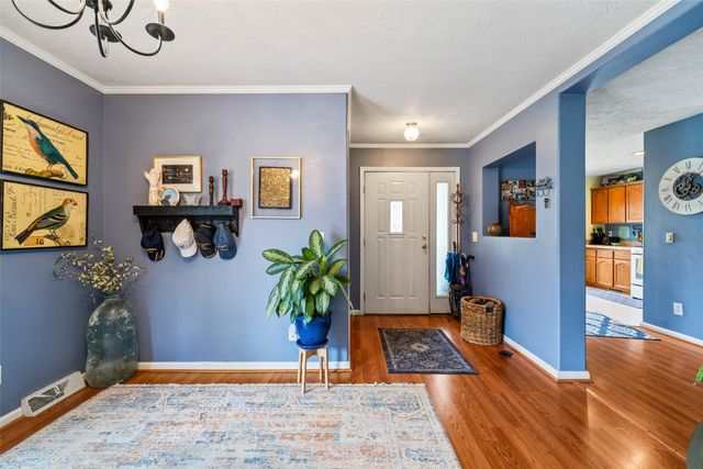 901 33rd Street SW, Bondurant, IA 50035