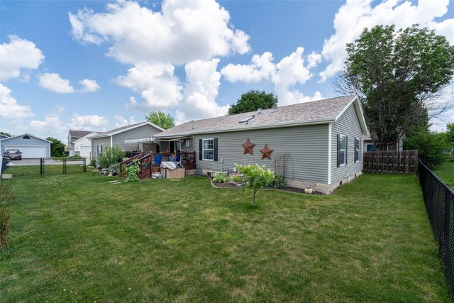 901 33rd Street SW, Bondurant, IA 50035