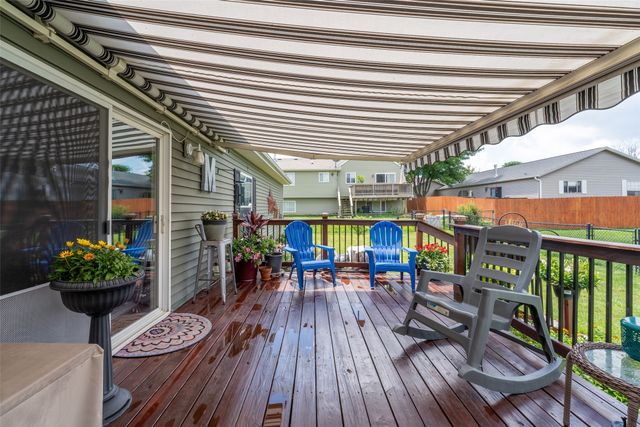 901 33rd Street SW, Bondurant, IA 50035