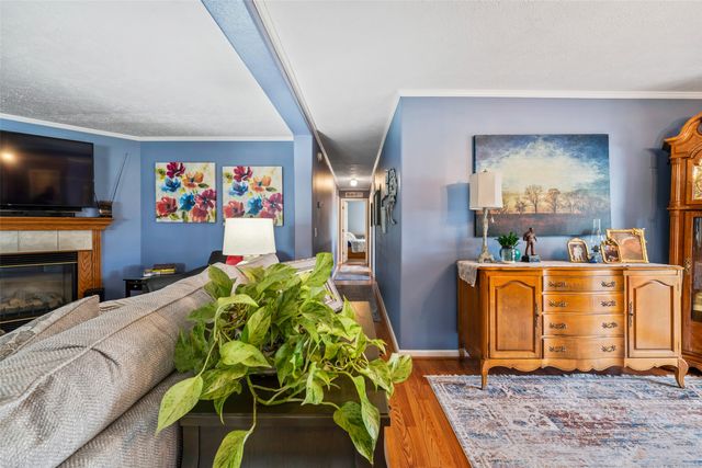 901 33rd Street SW, Bondurant, IA 50035