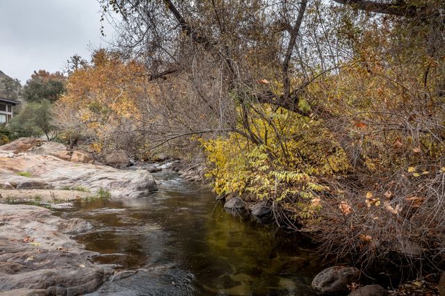 40954 Cherokee Oaks Drive, Three Rivers, CA 93271