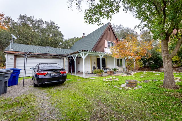 40954 Cherokee Oaks Drive, Three Rivers, CA 93271