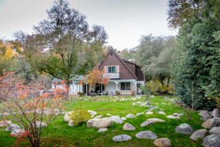 40954 Cherokee Oaks Drive, Three Rivers, CA 93271