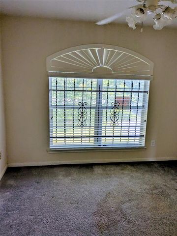 5102 Park Village Drive, Houston, TX 77048