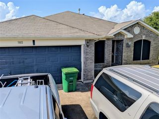 5102 Park Village Drive, Houston, TX 77048