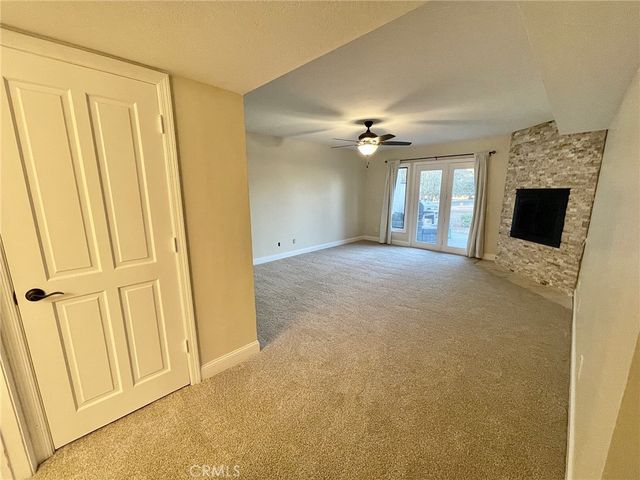 38194 Oaktree Loop, Murrieta, CA 92562