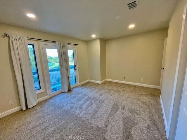 38194 Oaktree Loop, Murrieta, CA 92562