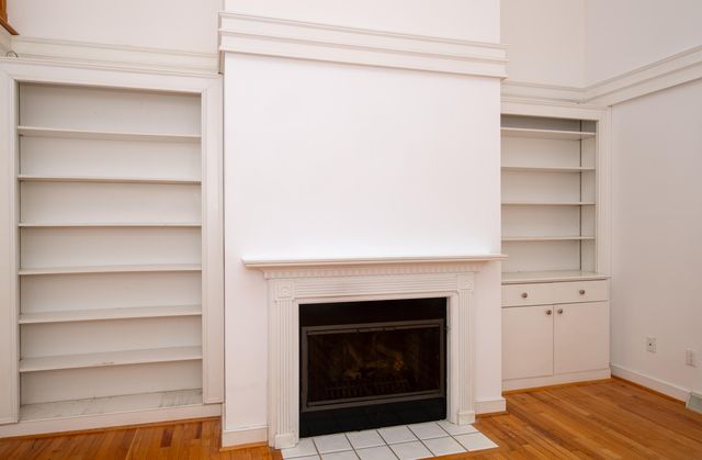10 Village Green Circle UNIT 10, Mashpee, MA 02649