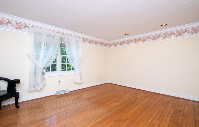 10 Village Green Circle UNIT 10, Mashpee, MA 02649