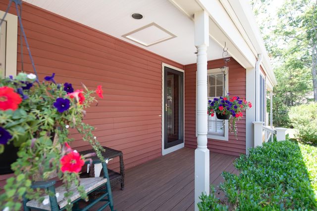10 Village Green Circle UNIT 10, Mashpee, MA 02649