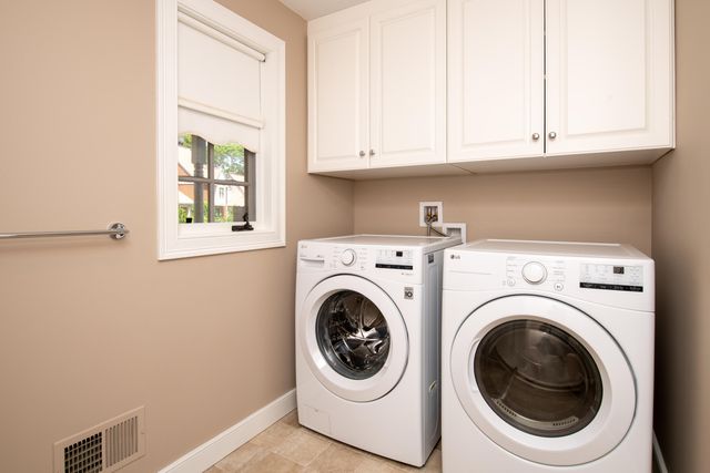 10 Village Green Circle UNIT 10, Mashpee, MA 02649