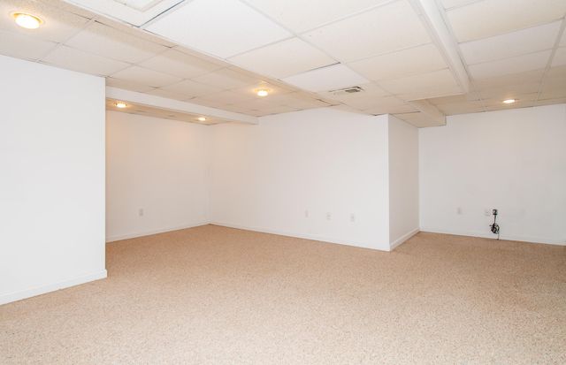 10 Village Green Circle UNIT 10, Mashpee, MA 02649