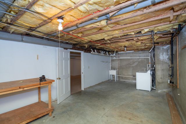 10 Village Green Circle UNIT 10, Mashpee, MA 02649