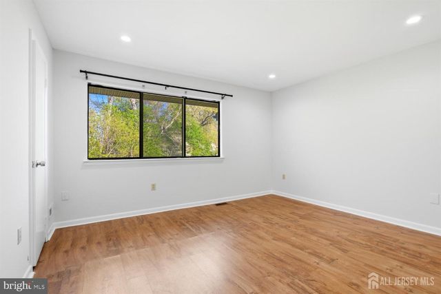 191 HAMPSHIRE DRIVE, Plainsboro, NJ 08536