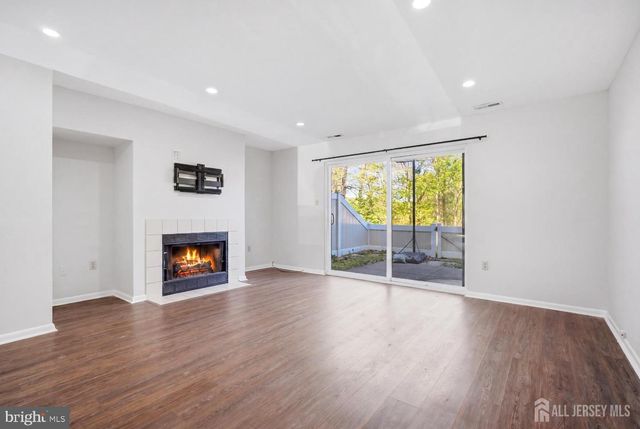 191 HAMPSHIRE DRIVE, Plainsboro, NJ 08536