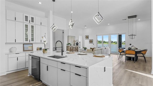 156 CALADIUM AVENUE, Lake Alfred, FL 33850