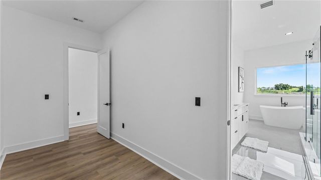 156 CALADIUM AVENUE, Lake Alfred, FL 33850
