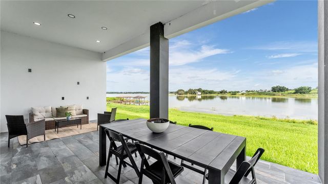 156 CALADIUM AVENUE, Lake Alfred, FL 33850