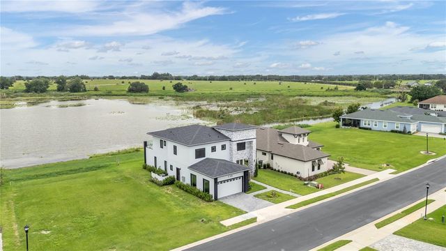 156 CALADIUM AVENUE, Lake Alfred, FL 33850