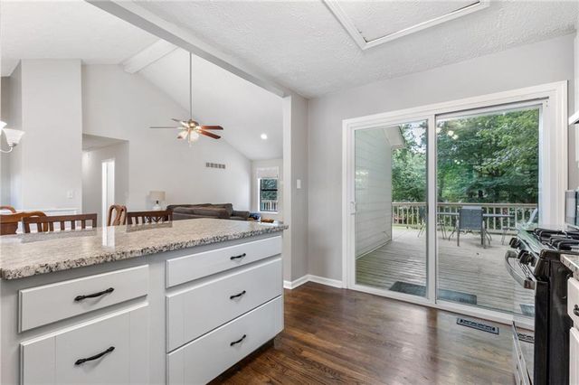 2265 Wysong Square NW, Kennesaw, GA 30144