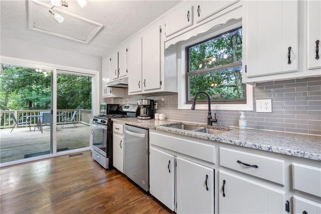 2265 Wysong Square NW, Kennesaw, GA 30144