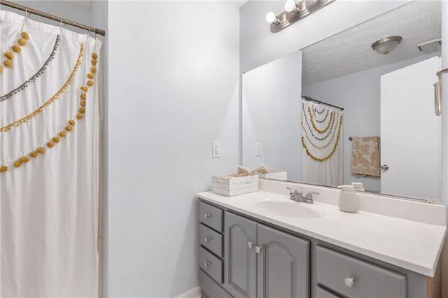 2265 Wysong Square NW, Kennesaw, GA 30144