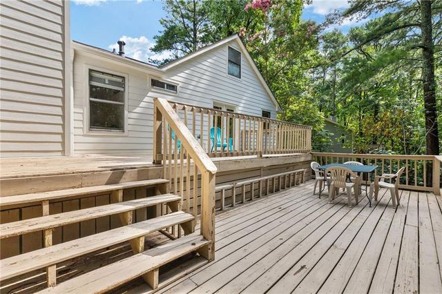 2265 Wysong Square NW, Kennesaw, GA 30144