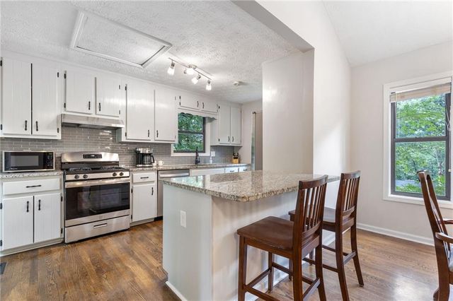2265 Wysong Square NW, Kennesaw, GA 30144