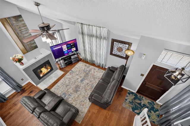 1925 Pinecrest Drive, Carrollton, TX 75010