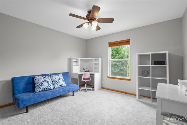 404 Kent Court, Oswego, IL 60543