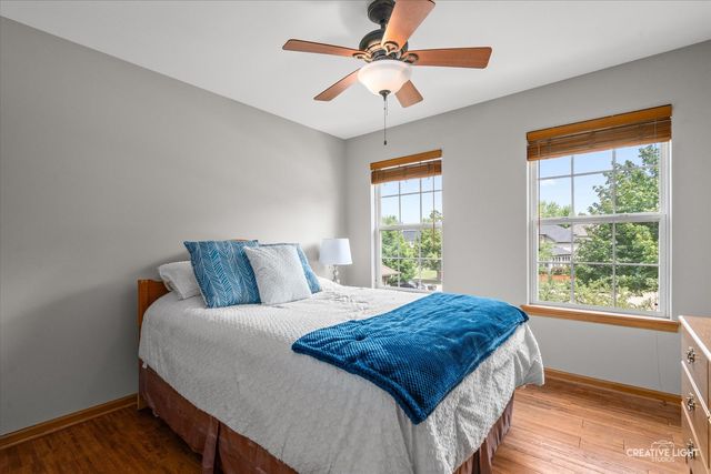 404 Kent Court, Oswego, IL 60543