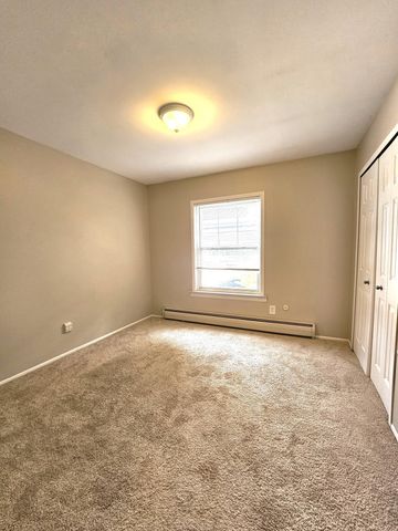 739 W Maple Road, Clawson, MI 48017