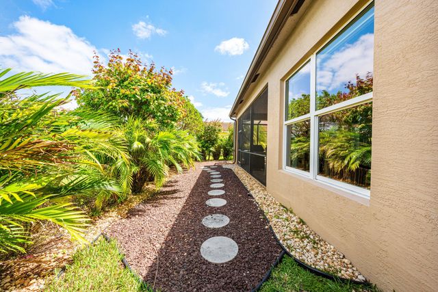 8652 Cathedral Peak Court, Boynton Beach, FL 33473