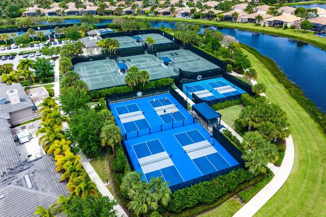 8652 Cathedral Peak Court, Boynton Beach, FL 33473