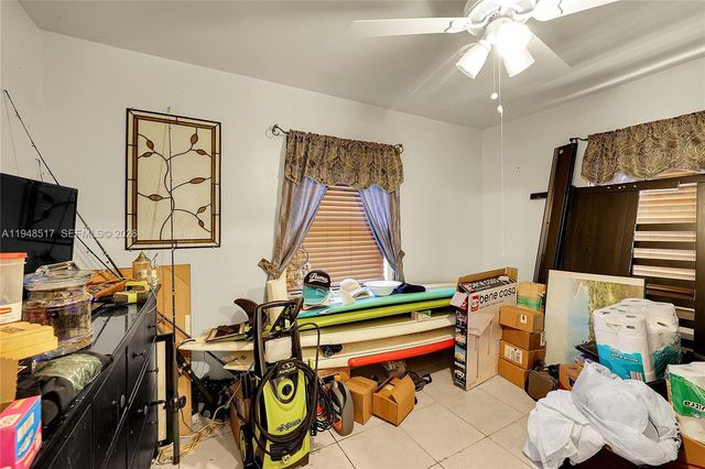 545 NW 142nd St, North Miami, FL 33168