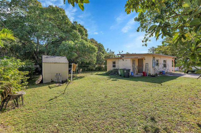 545 NW 142nd St, North Miami, FL 33168