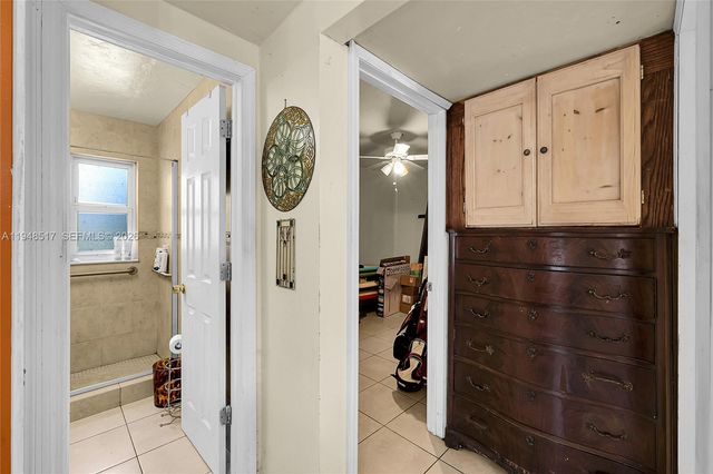 545 NW 142nd St, North Miami, FL 33168