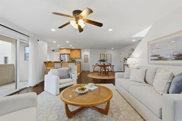 2018 Hornblend St, San Diego, CA 92109