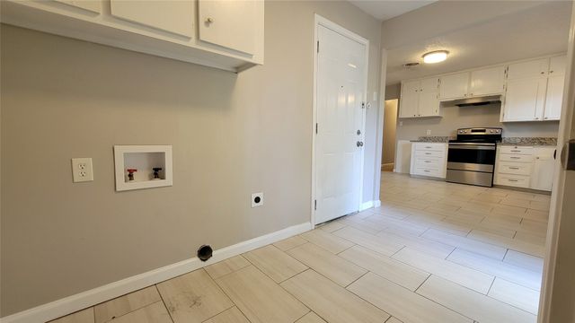 4804 Sabelle Lane, Haltom City, TX 76117