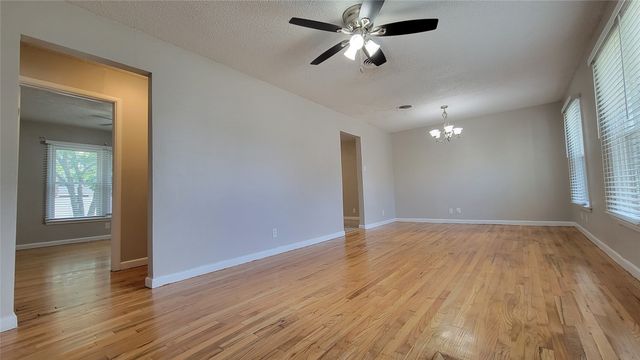 4804 Sabelle Lane, Haltom City, TX 76117