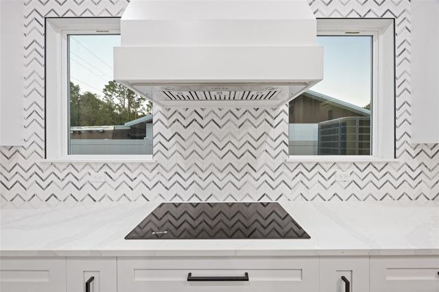 3317 W NAPOLEON AVENUE, Tampa, FL 33611