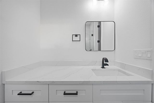 3317 W NAPOLEON AVENUE, Tampa, FL 33611