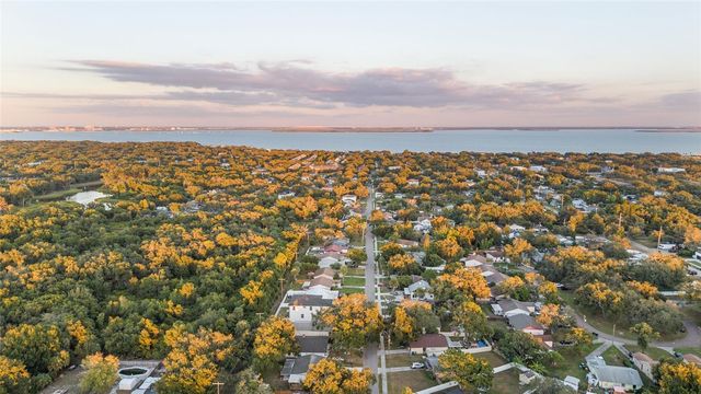 3317 W NAPOLEON AVENUE, Tampa, FL 33611