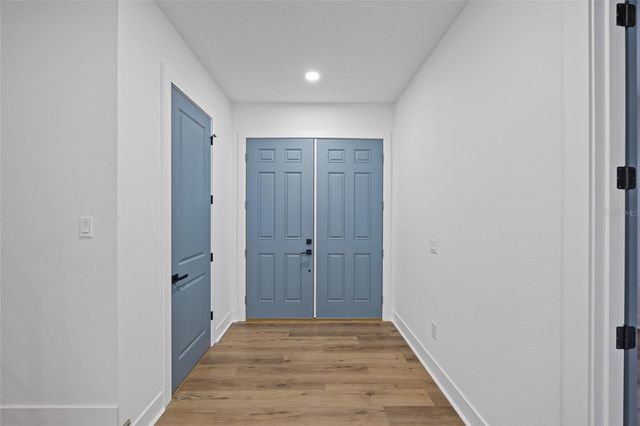 3317 W NAPOLEON AVENUE, Tampa, FL 33611