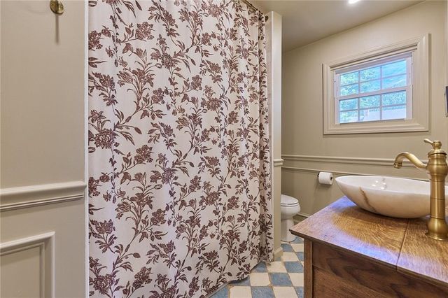 4203 W 53rd Terrace, Roeland Park, KS 66205