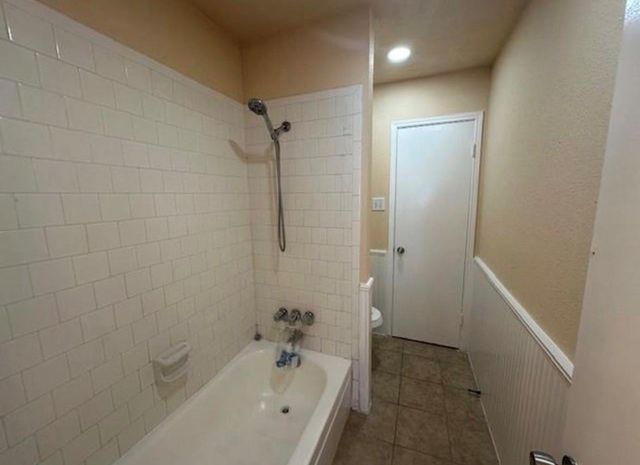 5921 Arncliffe Drive 5921, Houston, TX 77088