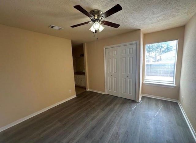 5921 Arncliffe Drive 5921, Houston, TX 77088
