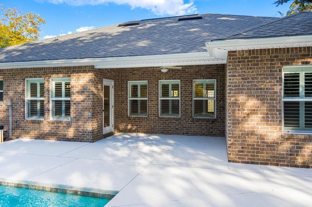 206 Forest Drive, Fort Walton Beach, FL 32547