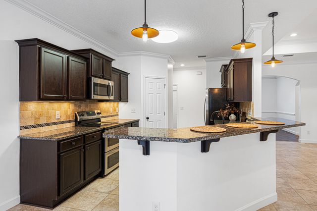 206 Forest Drive, Fort Walton Beach, FL 32547