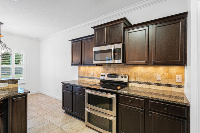 206 Forest Drive, Fort Walton Beach, FL 32547